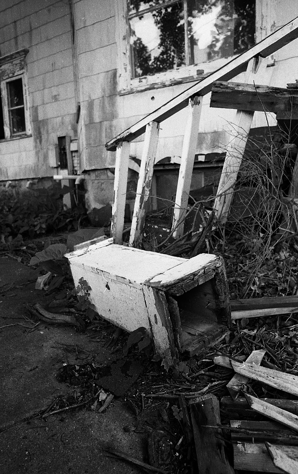 Extra Frames Ringwood Manor