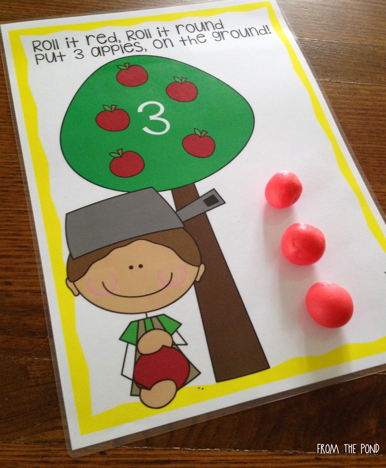Apple Counting Play Dough Mats