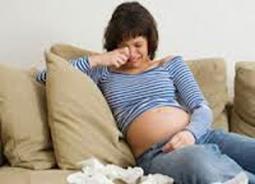 Giận chồng giết con trong bụng