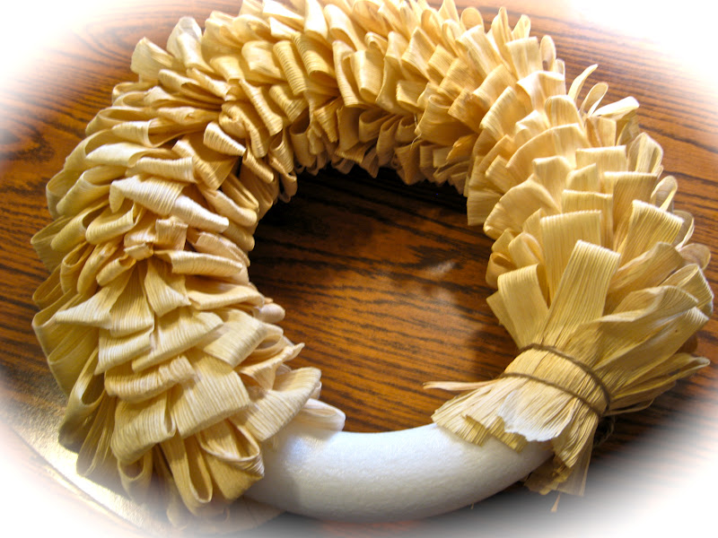 Simply Sheryl's Corn Husk Wreath for Autumn