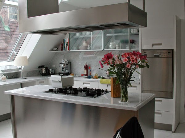 Diseños de cocinas en acero inoxidable - Colores en Casa