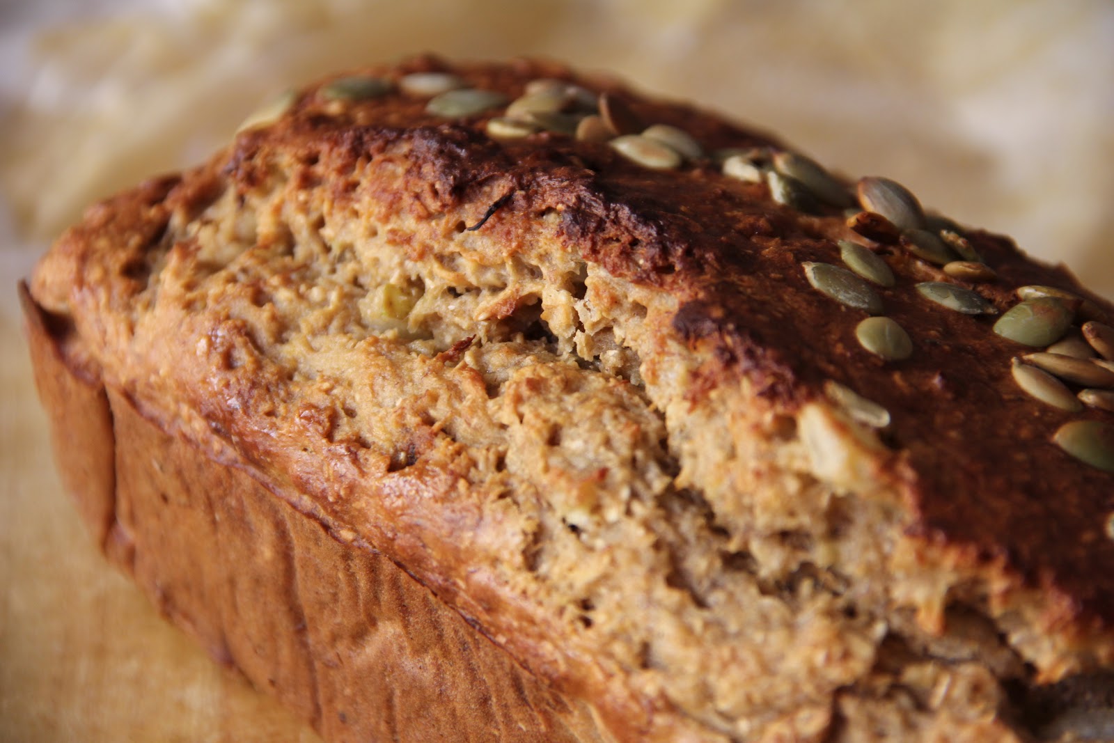bona food Wholemeal Pear & Banana Loaf
