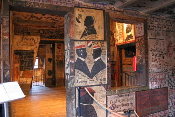 Bus Stop Heidelberg Road Alphington Melbourne Australia