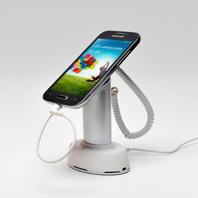 Thiết bị chống trộm điện thoại trưng bày