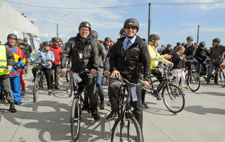 largest tandem bike