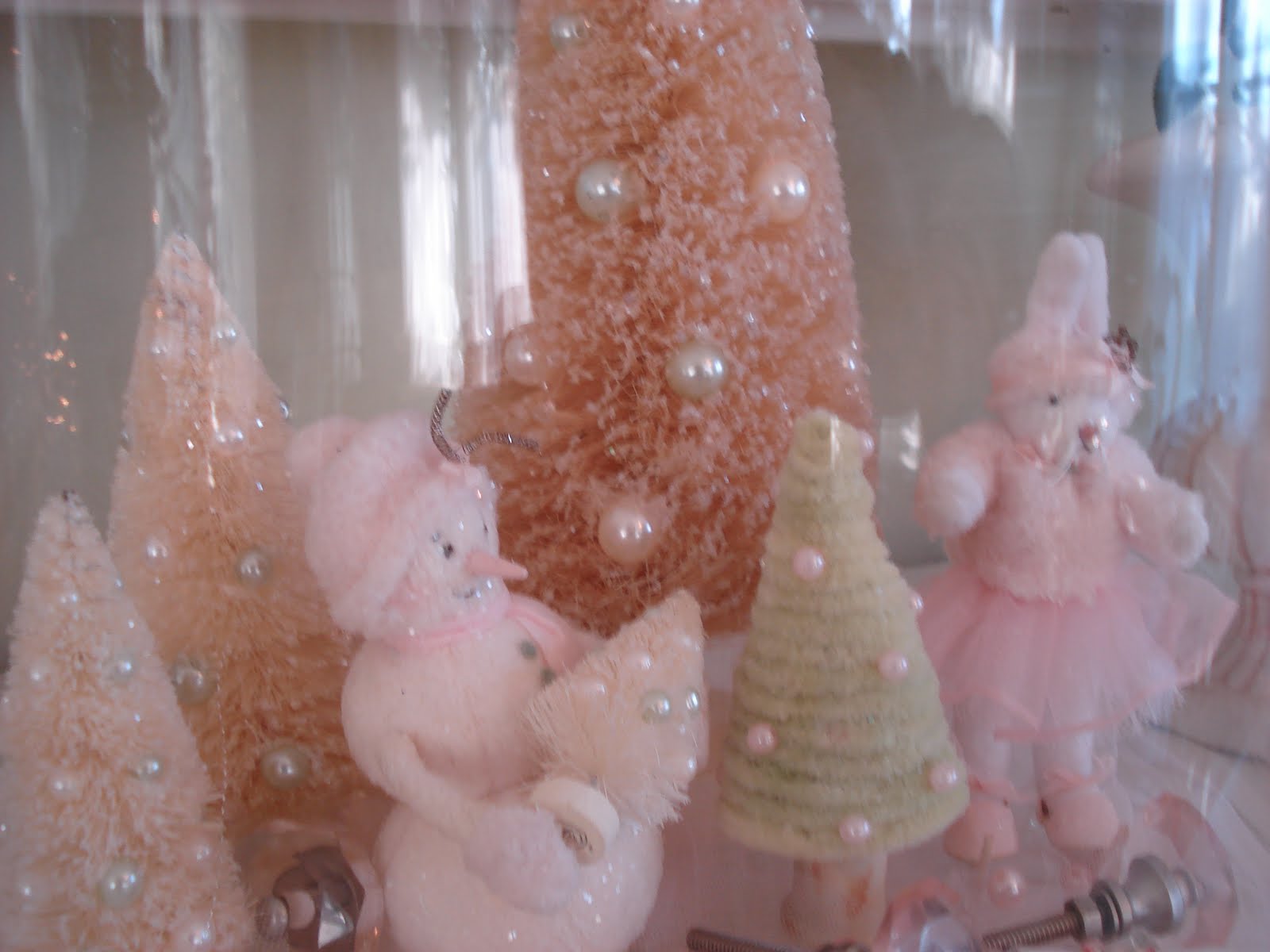 French Beauty Mark Bunnies By The Bay Christmas