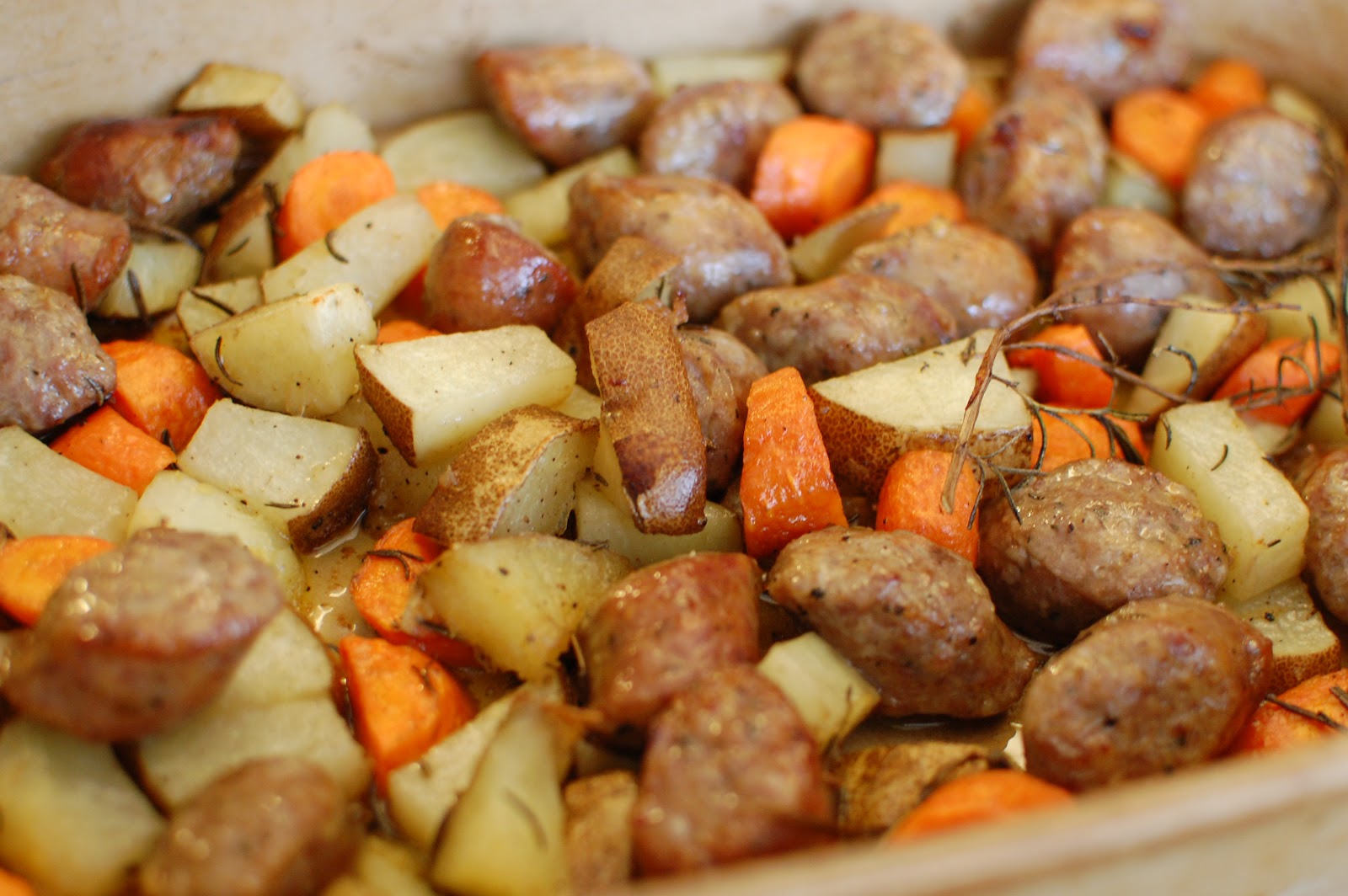 a time to eat Roasted Sausages and Vegetables