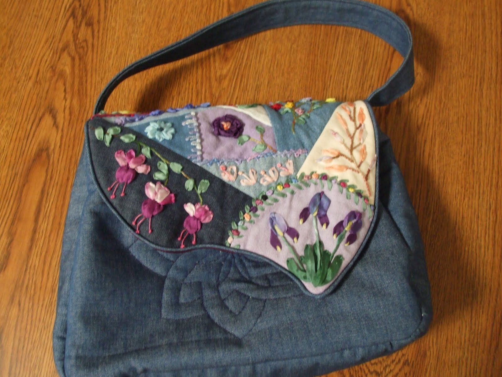 Sharon's Silk Ribbon Silk Ribbon Patchwork Purses