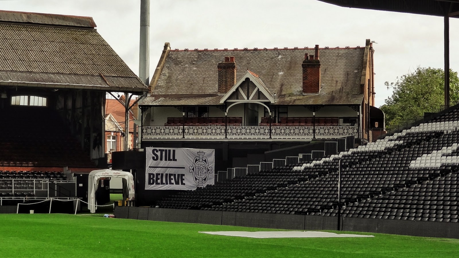 The Best Eleven Photos Craven Cottage
