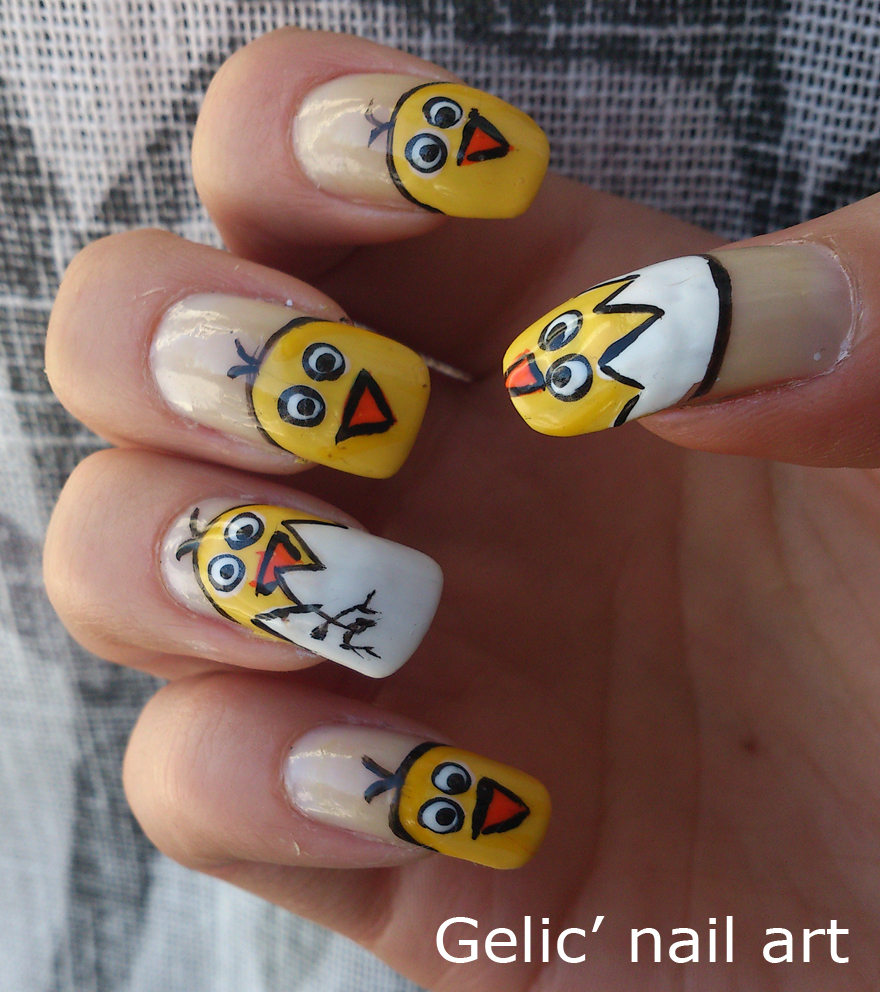 Gelic' nail art Easter chicken funky french nail art