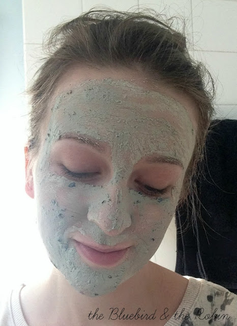 A picture of Lush Catastrophe Cosmetic face mask 