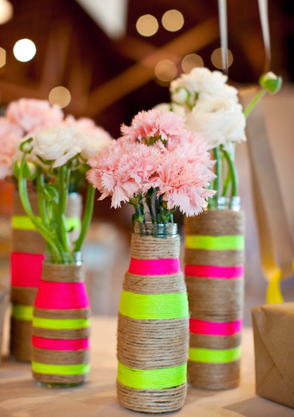 11 Wedding Centerpieces from Glass Bottles Do it yourself ideas and
