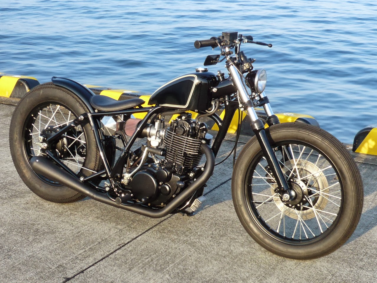 彩 蓮 サイレン Sairen Sr 完成 ｓｒチョッパー ｓｒボバー ｓｒ４００カスタム制作 彩蓮のブログ