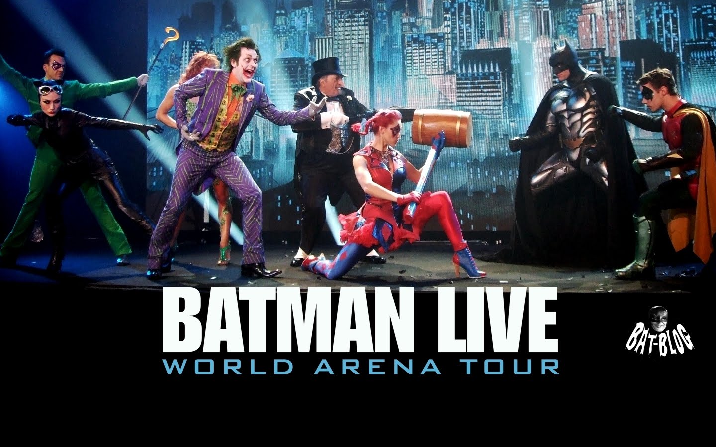 http://1.bp.blogspot.com/-Eauwx8pL3Fc/TeZ-nrd2NTI/AAAAAAAAPR8/upJIk15lmMY/s1600/wallpaper-batman-live-world-arena-tour-tickets.jpg