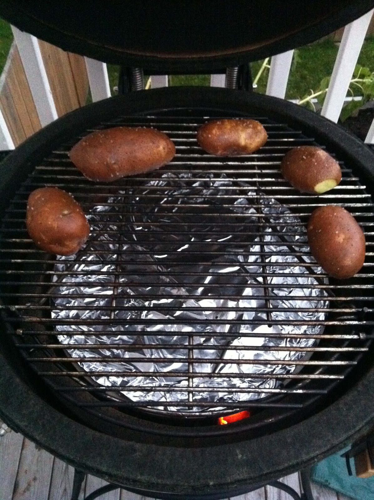 HRM CREATIVE BBQ Baked Potatoes on the BBQ