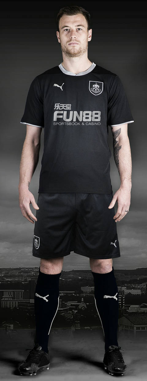 New Burnley 14-15 Home, Away and Third Kits - Footy Headlines