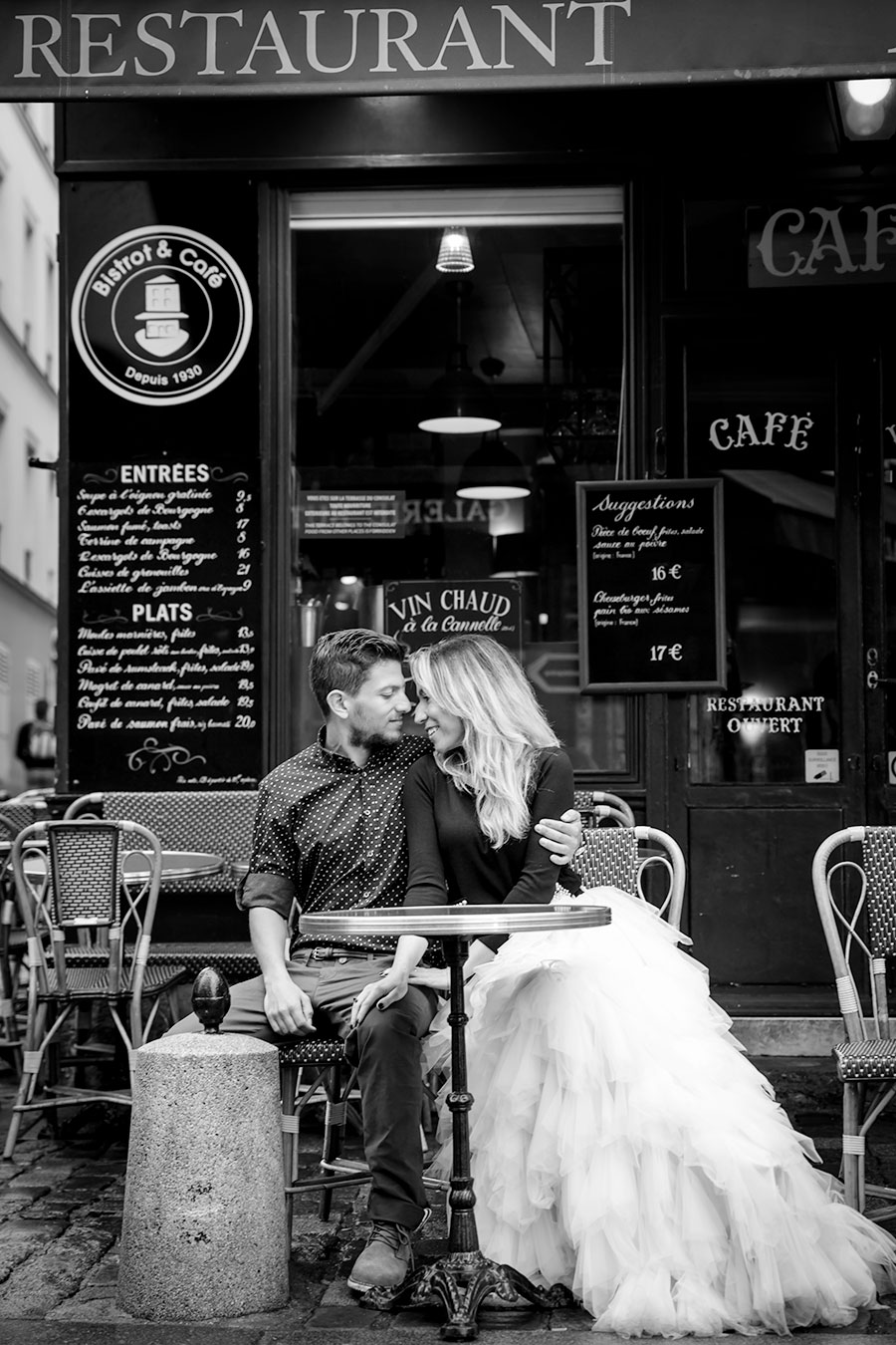 Love in Montmartre