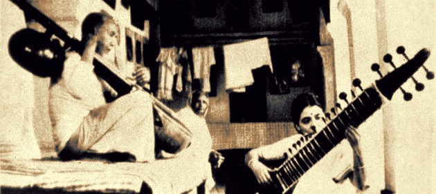 Allauddin Khan علا الدین خان ওস্তাদ আলাউদ্দীন খ়ান अलाउद्दीन ख़ाँ Baba Allauddin Khan Indian classical music Uday Shankar's ballet troupe Maihar gharana sarod maestro Ali Akbar Khan Annapurna Devi Raja Hossain Khan Ravi Shankar Nikhil Banerjee Vasant Rai Pannalal Ghosh Bahadur Khan Sharan Rani Jyotin Bhattacharya Gopal Chandra Banerjee Lobo Munne Khan Wazir Khan Rampur Padma Vibhushan Sangeet Natak Akademi Fellowship