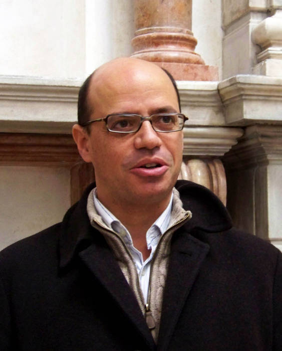incontro treviso uomo cerca uomo orosei
