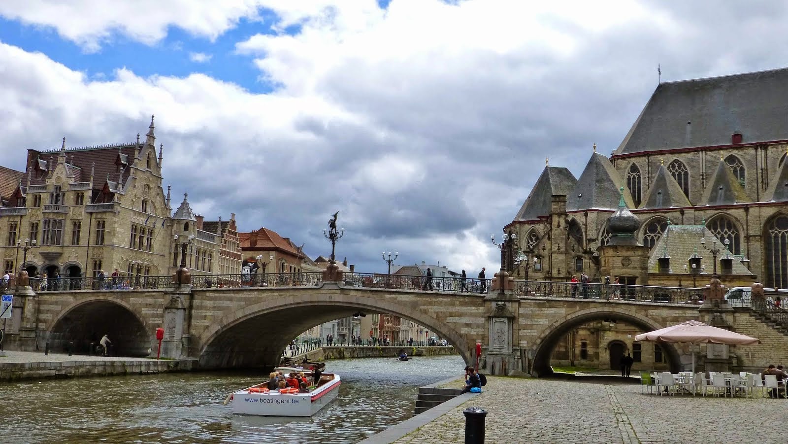 Le Pont St-Michel à Gand