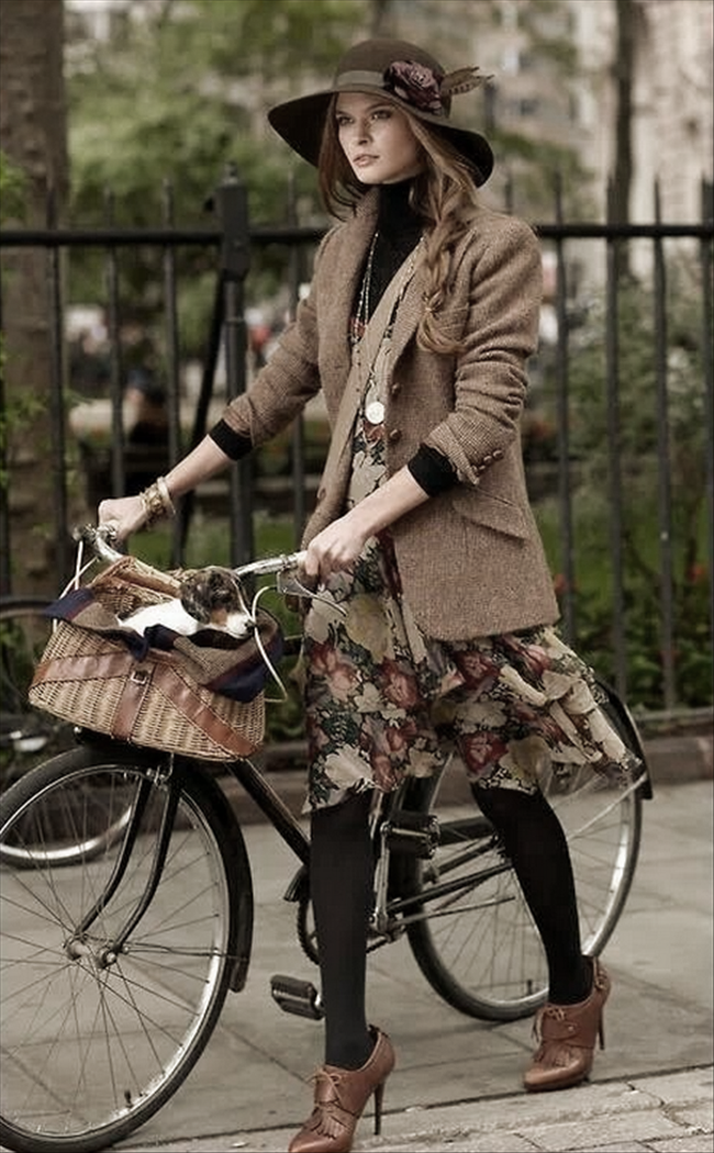 What a cute outfit and hat