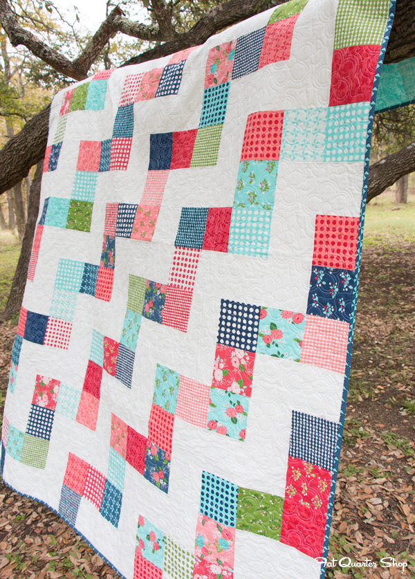 Fat Quarter Shop's Jolly Jabber No Bake Jolly Bar Free Quilt Pattern