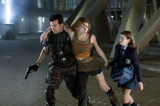 Resident Evil 2 Hindi Dubbed Movie 15