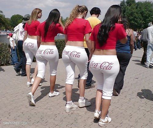 De éstas Colas, Cuál Te Gusta? - Página 3 Cola+cola+sexy+promotion+ever