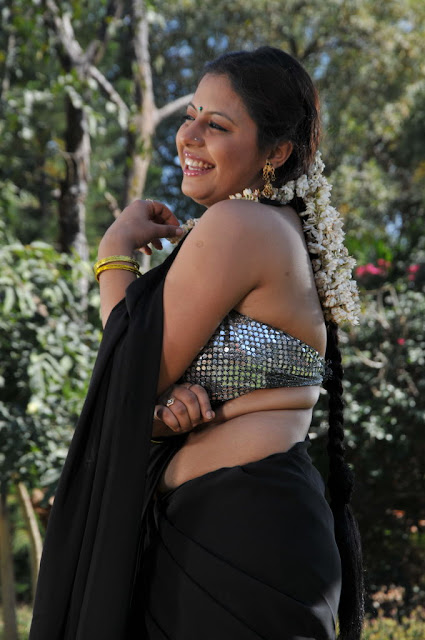 Sunakshi Actress Spicy Stills Movie