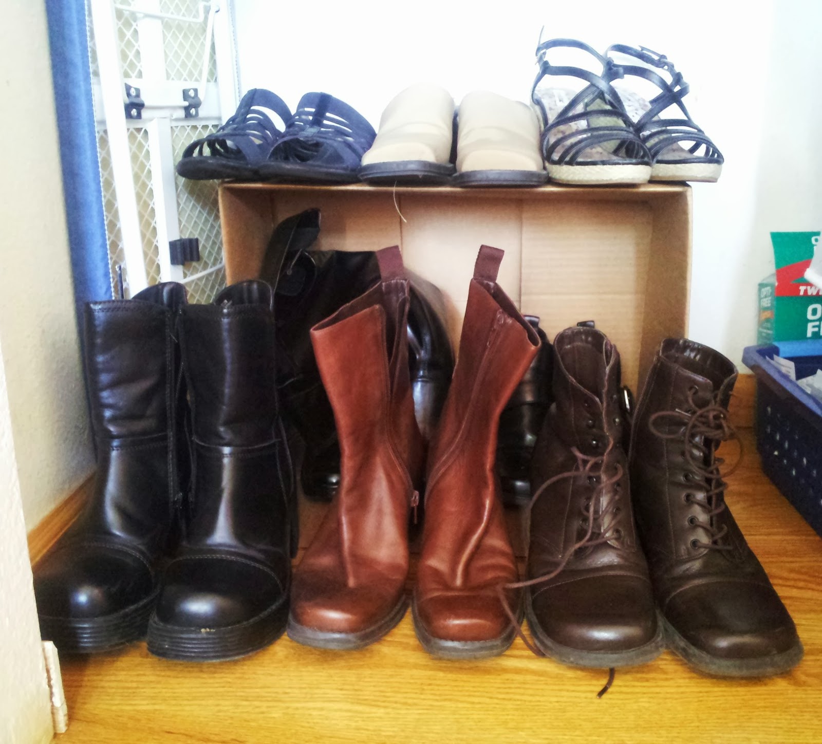 Do Re Mi: Thrift store shoes!
