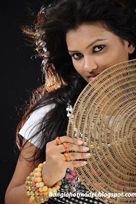 Bangla hot girl Faria