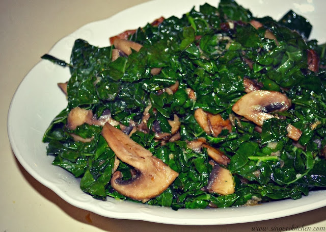 Garlicky Kale and Mushroom Pasta with Fresh Tesoro Marinara Sauce