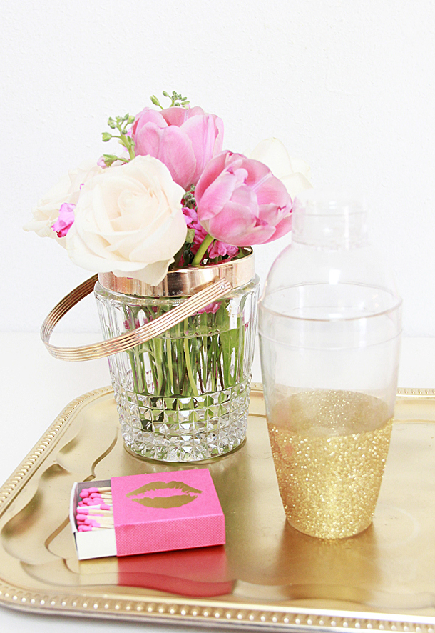 A Bubbly Life DIY Glitter Cocktail Shaker