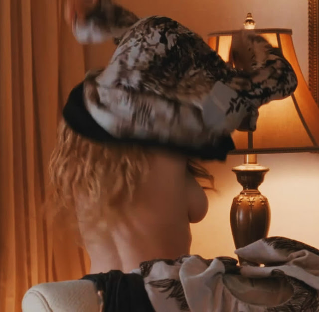 Amanda Seyfried ("Expansive Love") 66 Amanda+Seyfried+(2)