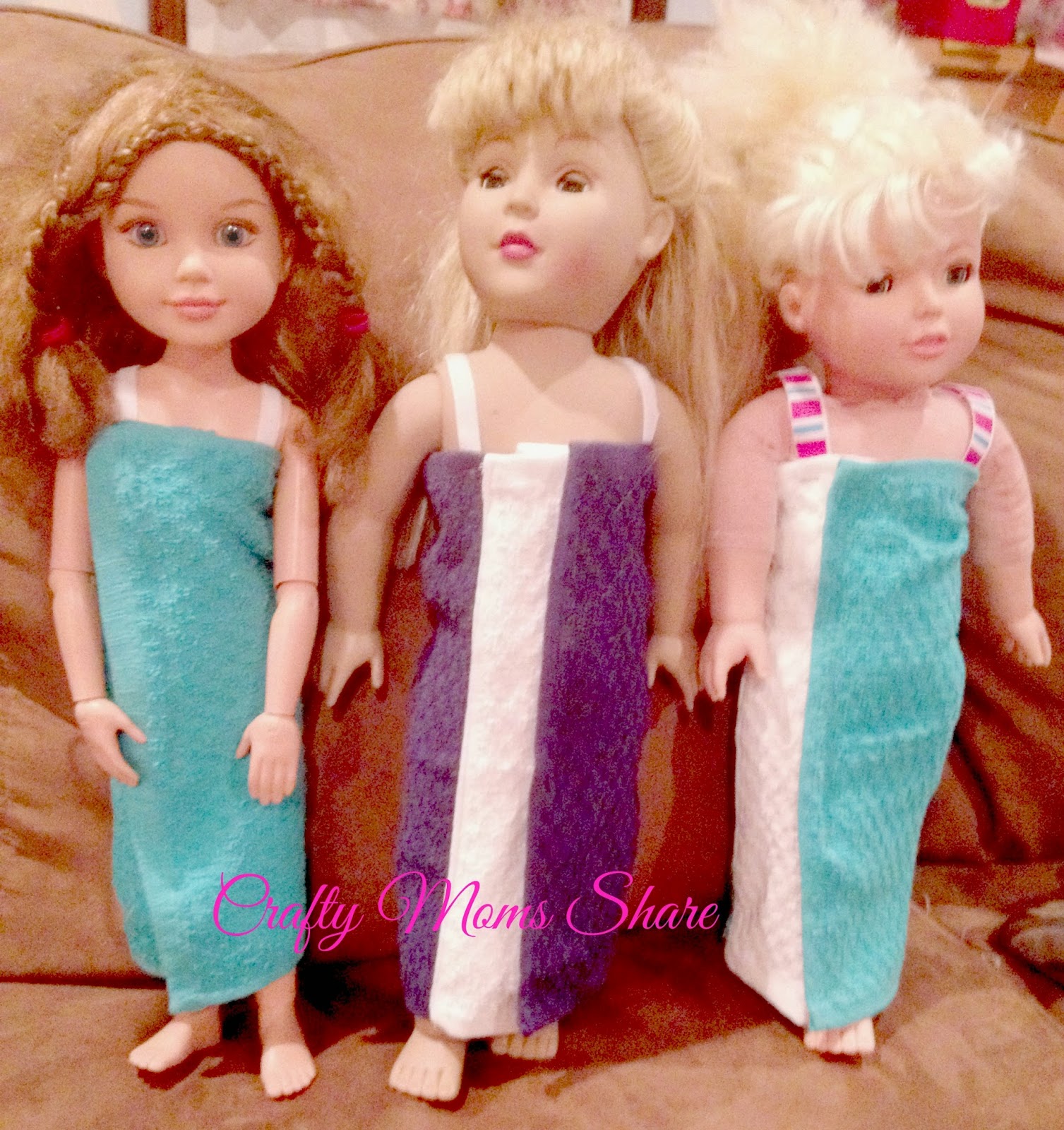 Crafty Moms Share Easy Spa Wrap for Dolls from a Washcloth