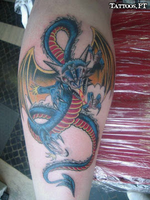 de Tatuagens Dragão azul na Perna