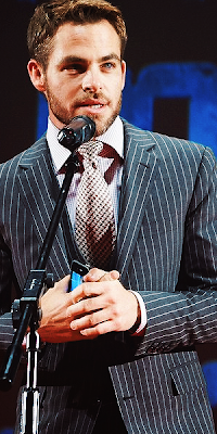 VJBrendan: Chris Pine 'Into Darkness' Premiere in Moscow, Russia