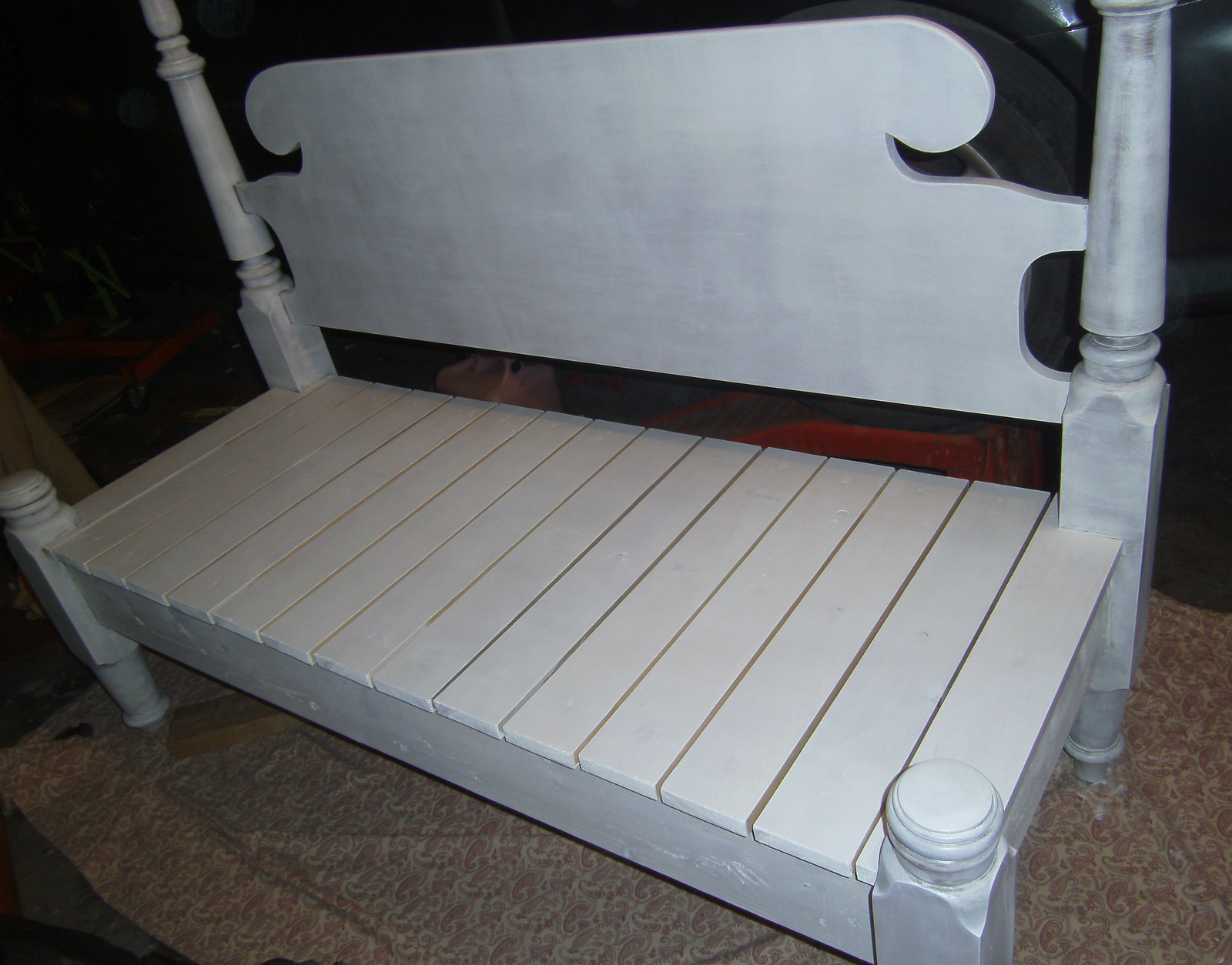 Simply Mommy Head & Footboard Bench Tutorial