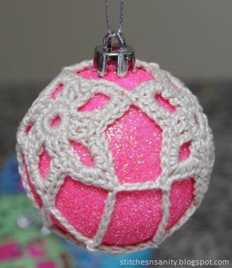 Stitches and Sanity: Free Pattern: Crochet Christmas Bauble #3