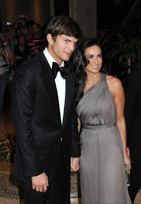 Ashton Kutcher wuth Demi Moore