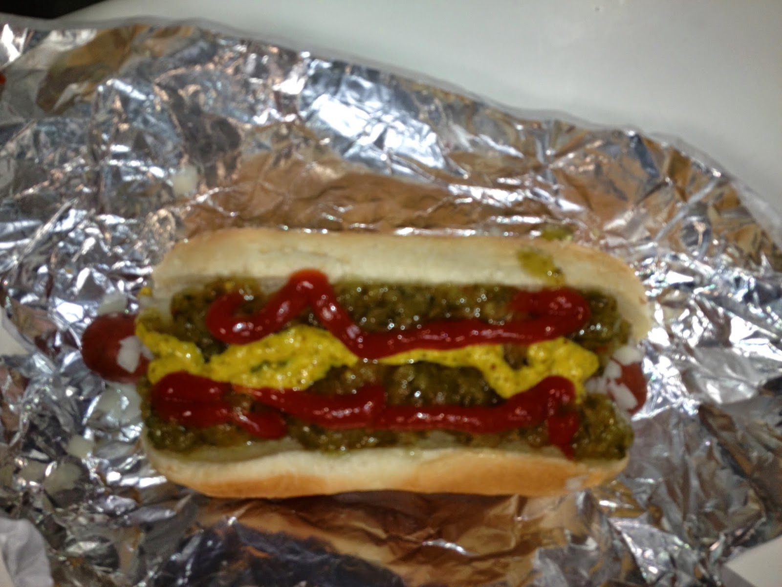 Eating with Bob and Suzette July 29, 2014 Lunch Hot Dog at Costco