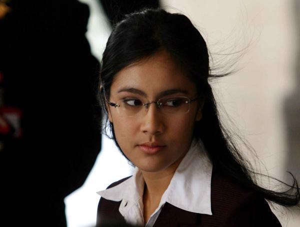 TKM Indonesia ISYANA BAGOES OKA, Presenter Berita Cantik Andalan RCTI