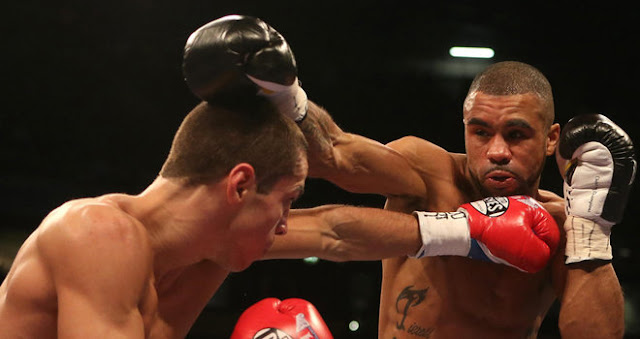 Quigg takes Munroe out in Six
