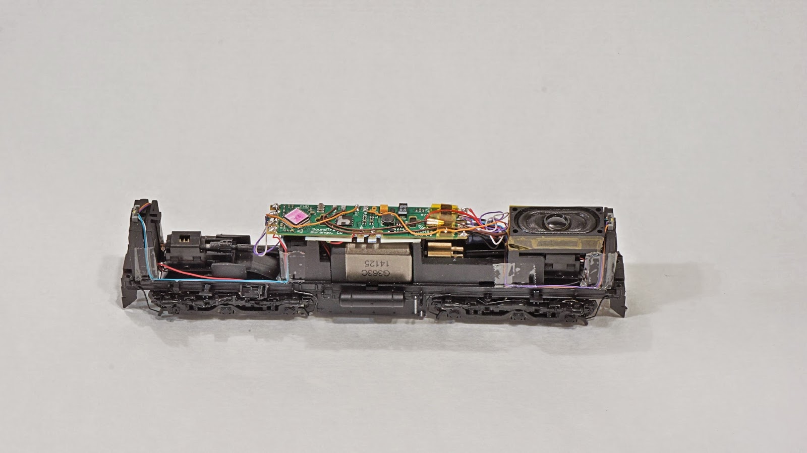BYLONG: Installation of a Soundtraxx Tsunami ALCO 251 v12 ... wiring diagram for nce dcc 