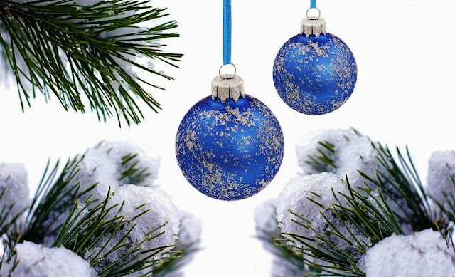 christmas balls decor