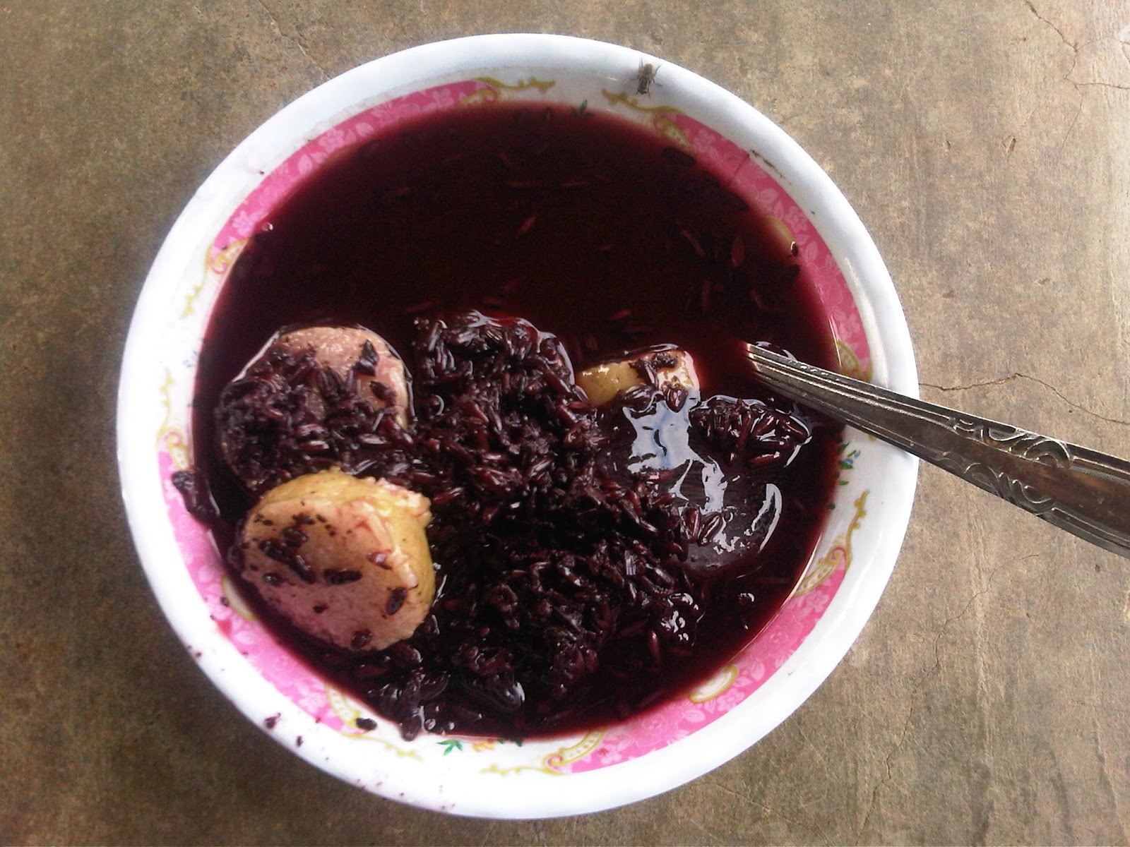 TAPE KETAM HITAM, KULINER KHAS DAERAH PEGUNUNGAN Pesona Wisata Jawa Timur