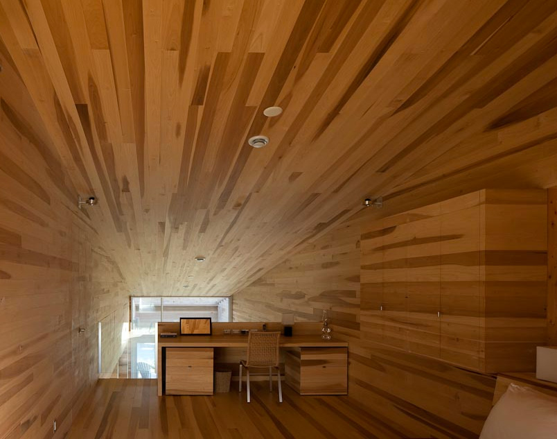 If It's Hip, It's Here (Archives) A Look Inside And Out Of The