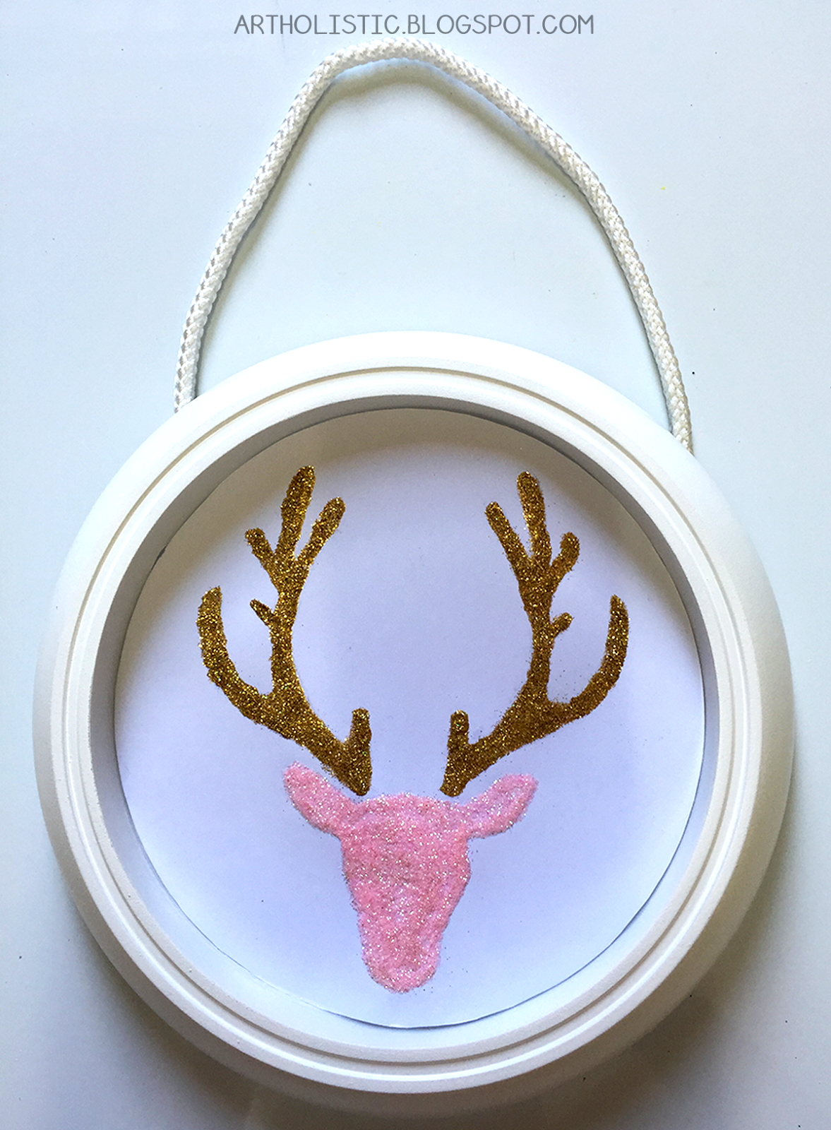 Art Holistic Create Wall Art Using Spare or Broken Wall Clock