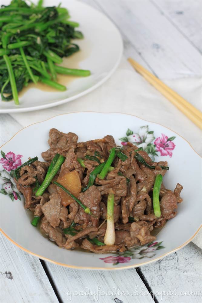 GoodyFoodies Recipe Stir fried beef with oyster sauce and spring onions