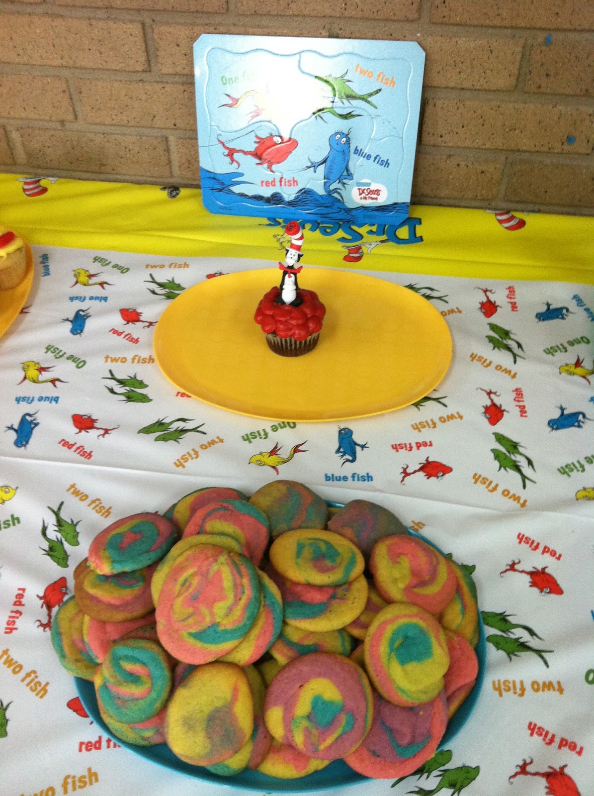 One Year Old A Dr Seuss Birthday The Jet Setting Mama